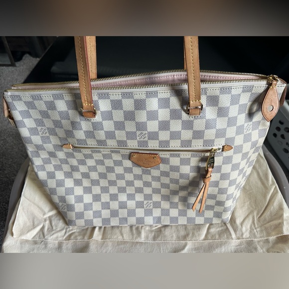 Louis Vuitton Damier Azur MM - Picture 1 of 6